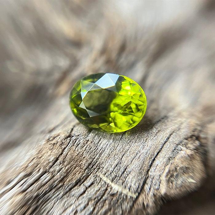 August Birthstone Secrets: Why Peridot, Spinel & Sardonyx Are More Than Just Pretty Stones