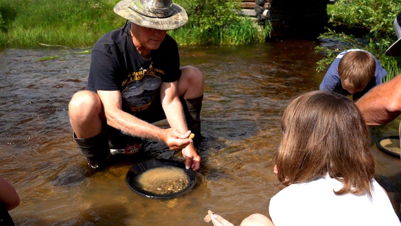 Pay-to-Dig Gem Mines in the US: Complete Guide by State (2026)