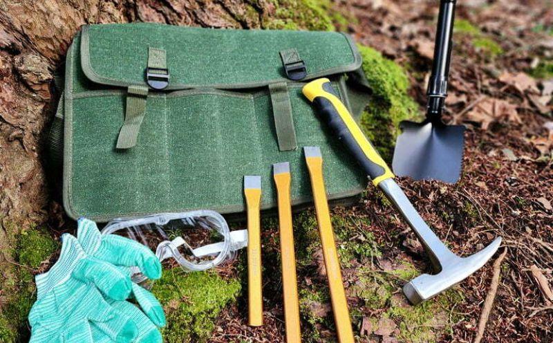 The Ultimate Guide to the Best Rockhounding Tools for Beginners