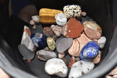How to Use a Rock Tumbler — Complete Beginner's Guide