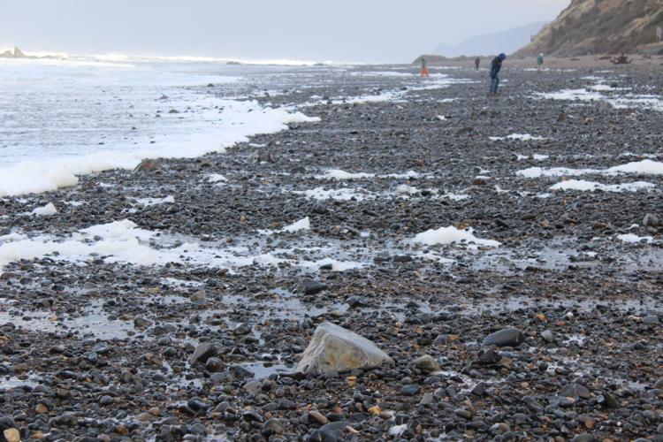 How to Stay Safe and Enjoy Rockhounding in Winter: A Complete Guide for Beginners and Experts